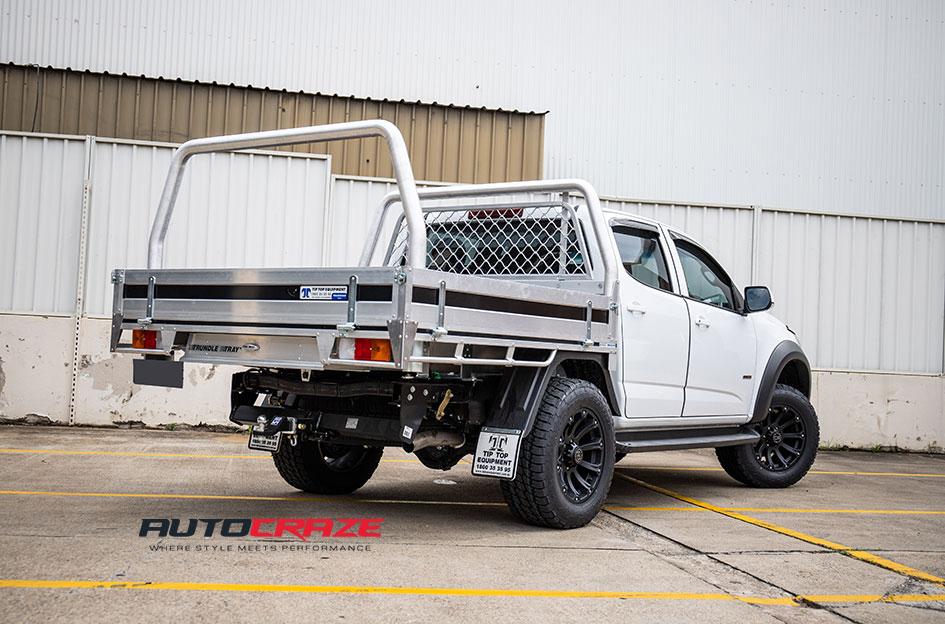 HOLDEN COLORADO SIDEWINDER MATTE BLACK
